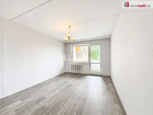 Prodej bytu 3+1, Sokolov, Spartakiádní, 83 m2