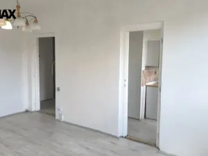 Prodej bytu 2+1, Rotava, Sídliště, 53 m2