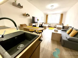 Pronájem bytu 1+kk, České Budějovice, M. Chlajna, 31 m2