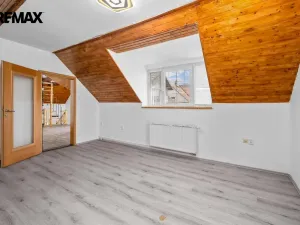Prodej bytu 4+kk, Nový Knín, Sudovická, 98 m2