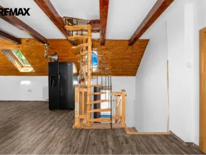 Prodej bytu 4+kk, Nový Knín, Sudovická, 98 m2