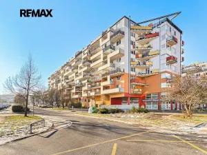 Pronájem bytu 2+kk, Praha - Vysočany, Podkovářská, 54 m2