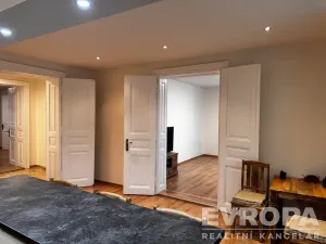 Pronájem bytu 5+kk, Liberec - Liberec IV-Perštýn, Košická, 123 m2
