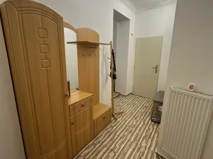 Pronájem bytu 2+kk, Karlovy Vary, Libušina, 31 m2