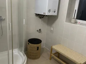 Pronájem bytu 2+1, Karlovy Vary, Libušina, 47 m2