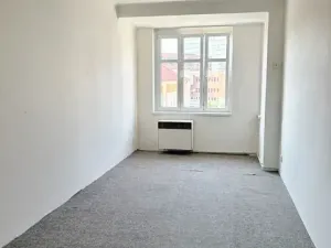 Pronájem bytu 2+kk, Praha, Zelená, 51 m2