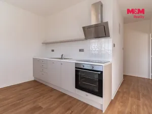 Pronájem bytu 2+1, Cheb, Boženy Němcové, 64 m2