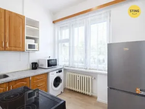 Pronájem bytu 1+1, Zlín, Kvítková, 22 m2