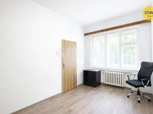 Pronájem bytu 1+1, Zlín, Kvítková, 22 m2