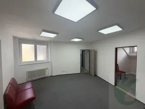 Pronájem kanceláře, Mělník, Pražská, 92 m2