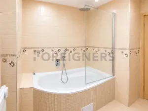 Pronájem bytu 3+1, Praha - Čakovice, Radbuzská, 78 m2