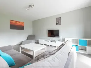 Pronájem bytu 4+1, Chýně, U Dráhy, 131 m2