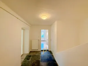 Pronájem bytu 2+1, Olomouc, nám. Sadové, 62 m2