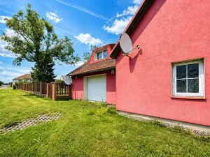 Prodej rodinného domu, Hora Svatého Šebestiána, 295 m2