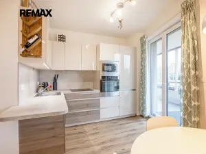 Pronájem bytu 2+kk, Praha - Kamýk, Kramperova, 57 m2
