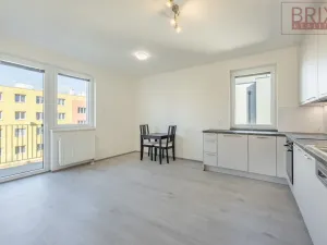 Pronájem bytu 2+kk, Unhošť, Karla Čapka, 39 m2