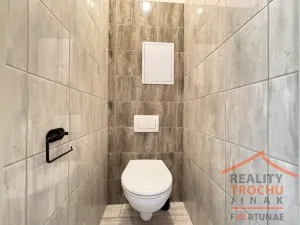 Pronájem bytu 1+kk, Hradec Králové, Brožíkova, 30 m2