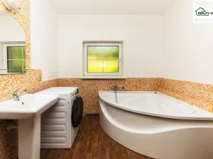 Prodej rodinného domu, Plesná, Dlouhá, 109 m2