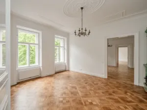 Pronájem kanceláře, Praha - Vinohrady, Italská, 250 m2