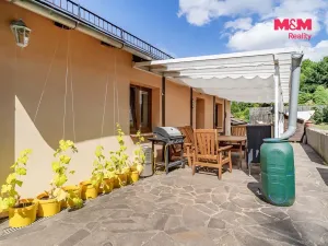 Prodej rodinného domu, Merboltice, 266 m2