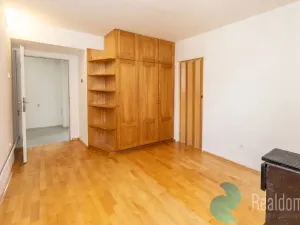 Prodej rodinného domu, Přezletice, Ve Dvorci, 75 m2