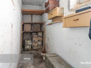 Prodej bytu 3+1, Holýšov, Tylova, 68 m2
