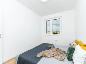 Pronájem bytu 2+kk, Praha, Arnošta Staňka, 47 m2
