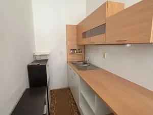 Pronájem bytu 1+kk, Klatovy, Denisova, 33 m2