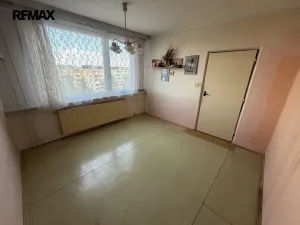 Prodej bytu 3+1, Pelhřimov, Dolnokubínská, 70 m2