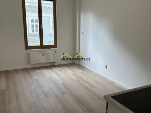 Pronájem bytu 1+kk, Praha, Štítného, 32 m2