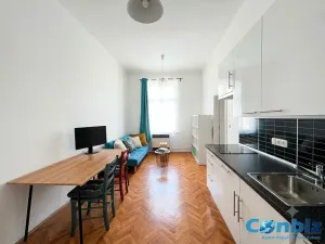 Prodej bytu 2+kk, Praha - Holešovice, Jirečkova, 39 m2