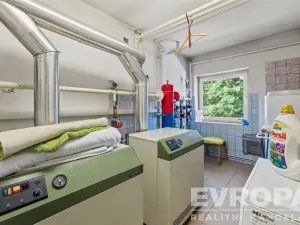 Prodej ubytování, Teplice nad Metují - Dolní Teplice, Aloise Jiráska, 600 m2