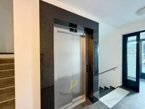 Pronájem bytu 2+kk, Olomouc, Třída Jiřího Pelikána, 44 m2