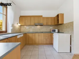 Prodej rodinného domu, Karlovy Vary, Za Motelem, 137 m2