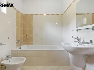 Prodej rodinného domu, Karlovy Vary, Za Motelem, 137 m2