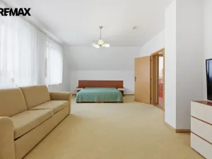 Prodej rodinného domu, Karlovy Vary, Za Motelem, 137 m2