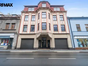 Pronájem bytu 4+1, Hronov, T. G. Masaryka, 135 m2