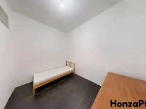 Pronájem bytu 1+kk, Praha - Vršovice, Ruská, 46 m2