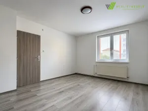 Pronájem bytu 3+1, Hodonín, Seifertova, 63 m2