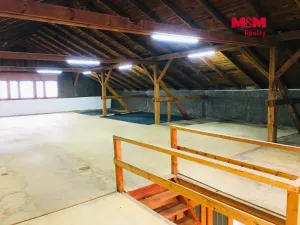 Pronájem skladu, Krupá, 200 m2
