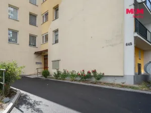 Prodej bytu 2+1, Osek, Hrdlovská, 61 m2