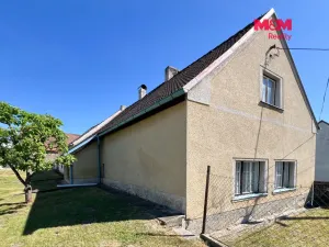 Prodej rodinného domu, Nezamyslice, 98 m2