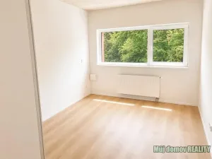 Pronájem bytu 2+kk, Praha - Hrdlořezy, Českobrodská, 55 m2