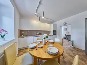 Prodej rodinného domu, Trutnov - Kryblice, Mánesova, 204 m2
