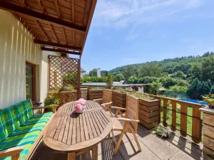 Prodej rodinného domu, Trutnov - Kryblice, Mánesova, 204 m2