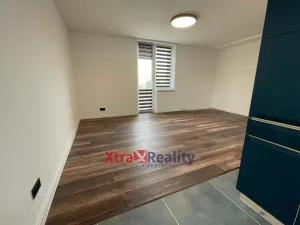 Pronájem bytu 2+kk, Litvínov, Valdštejnská, 50 m2