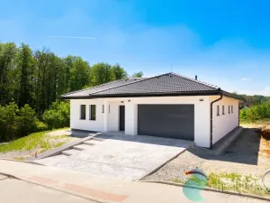 Prodej bytu 4+kk, Kamenný Újezd, 112 m2