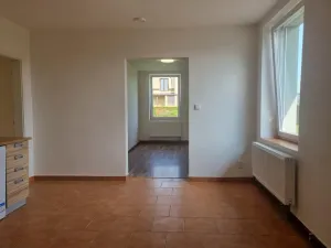 Pronájem bytu 3+kk, Hradec Králové - Plácky, Kydlinovská, 47 m2