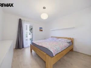 Prodej rodinného domu, Ostrov, Jáchymovská, 98 m2