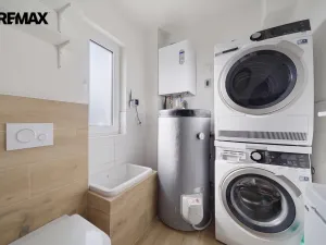 Prodej rodinného domu, Ostrov, Jáchymovská, 98 m2